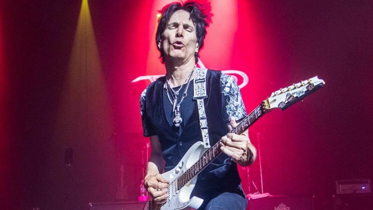 Steve Vai Postpones North American Tour Due To Undergoing Surgery