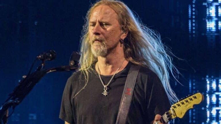 Alice in Chains’ Jerry Cantrell Discloses He Started Playing Guitar Alongside The Guy His Mother Dated