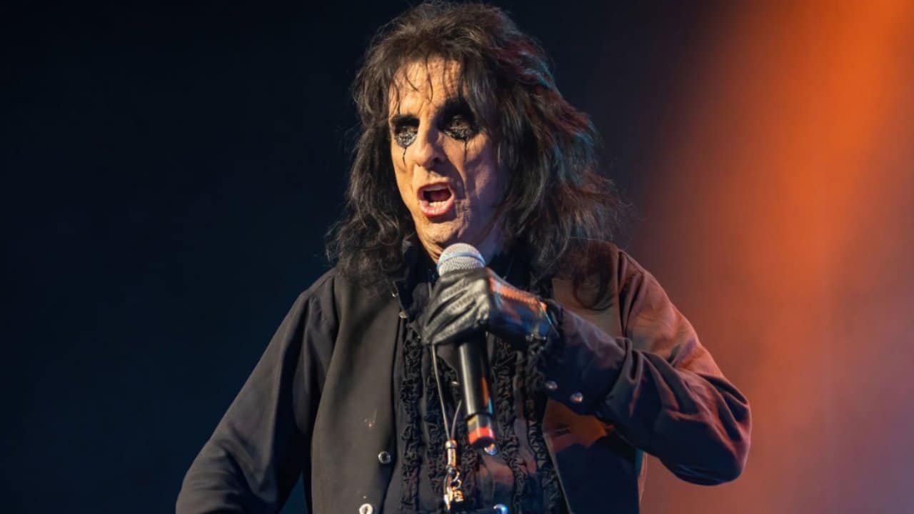 Alice Cooper Claims 'Alcohol Or Drugs Are Not Problems' For Professional Bands