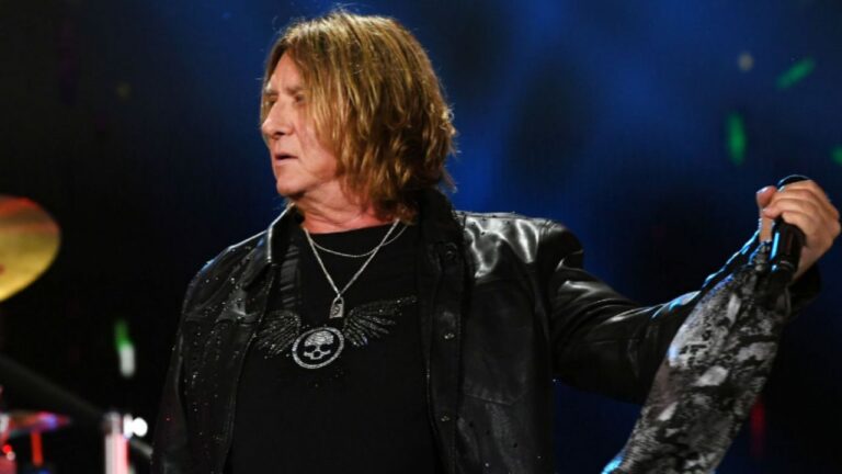 Joe Elliott Reveals How Mick Jagger Affected Def Leppard’s Hysteria