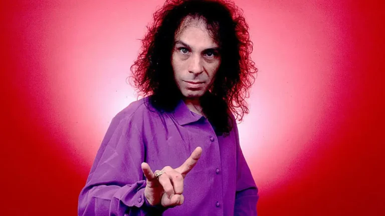Guitarist Explains Why Ronnie James Dio Was Against Heaven And Hell At First
