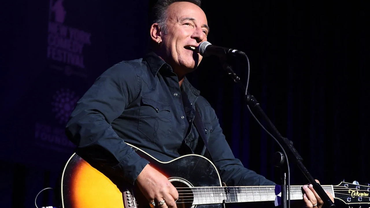 Bruce Springsteen Net Worth In 2023: Album Sales, Income, Collections