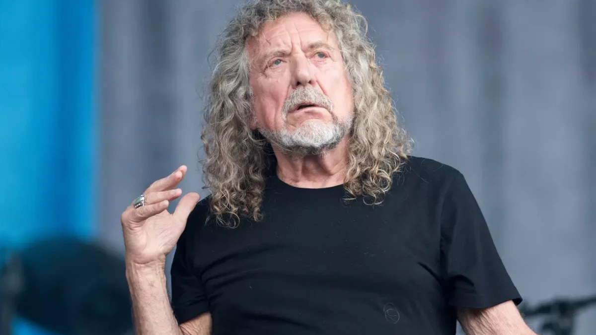 Bruce Dickinson's favorite singer, Robert Plant