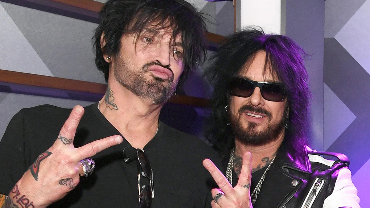 Tommy Lee and Nikki Sixx