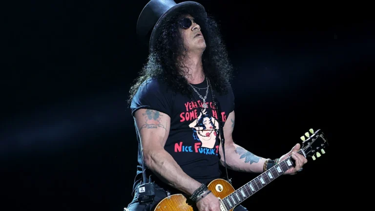 The Top 5 Albums That Slash Picked As His Favorites Of All Time