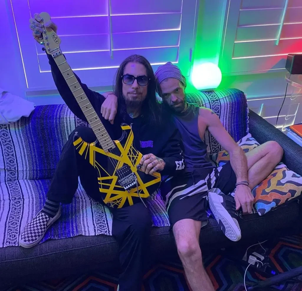 Dave_Navarro_Taylor_Hawkins